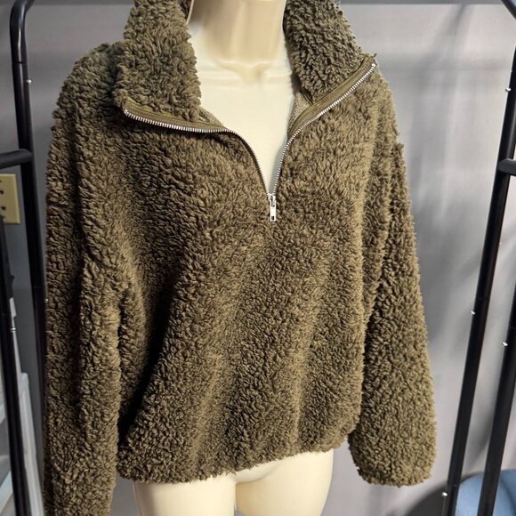 H&M Olive Green Sherpa Fleece Pullover NWT - Picture 3 of 11